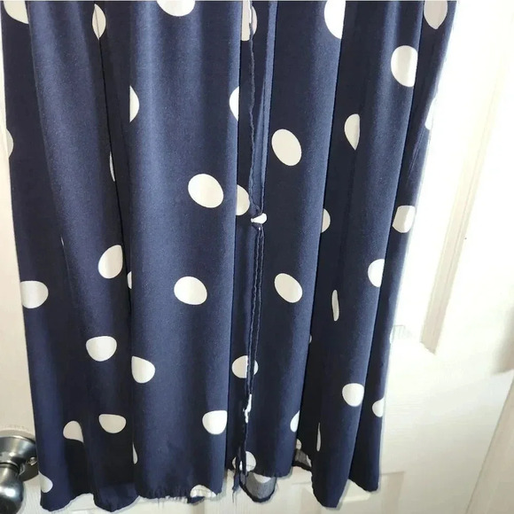 Loft brand navy blue dress‎ with white Polka Dots - Picture 6 of 12